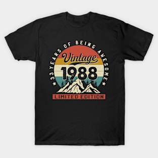 33 Years Old Vintage Made In 1988 33th Birthday Limited Edition T-Shirt